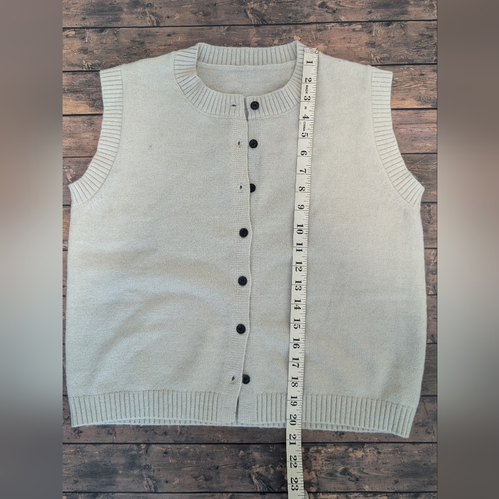 Commense Knit Button-Up Vest - Picture 6 of 6